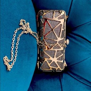 Classic Evening clutch with rhinestone fastener